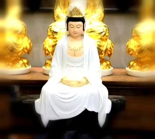 ❤陶罐里开出的花：大年初一一开门，就发现有人在大门口放了一个装着骨灰的陶罐......